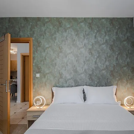 P Deluxe A4 아파트